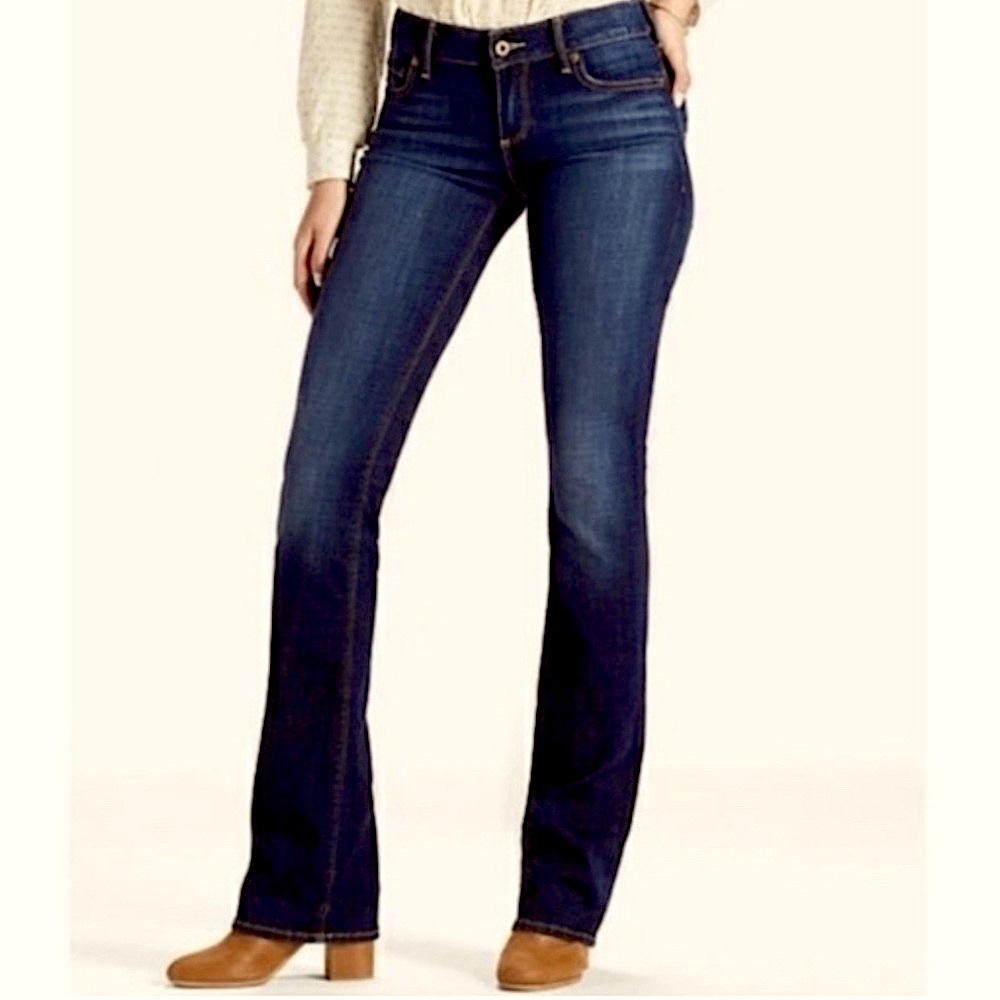 Lucky Brand Dark Blue Boot Cut Jeans Size 28